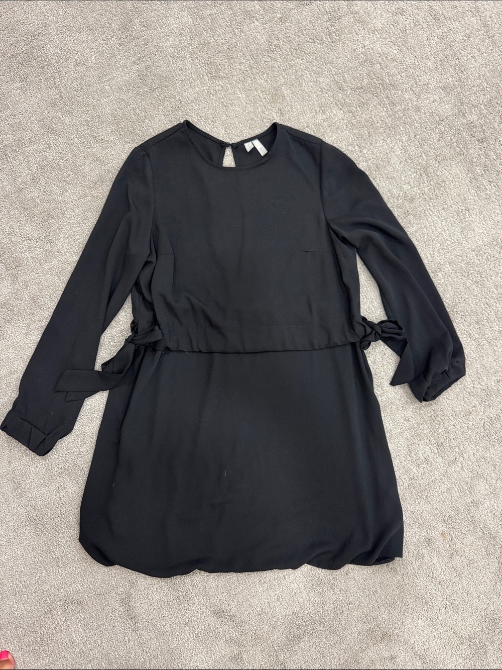 ASOS Women's Black Long Sleeve Tie-Waist Dress with Open Back - size 6